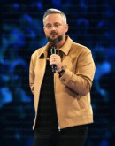 Your Friend, Nate Bargatze Tan Jacket Your Friend, Nate Bargatze Tan Jacket